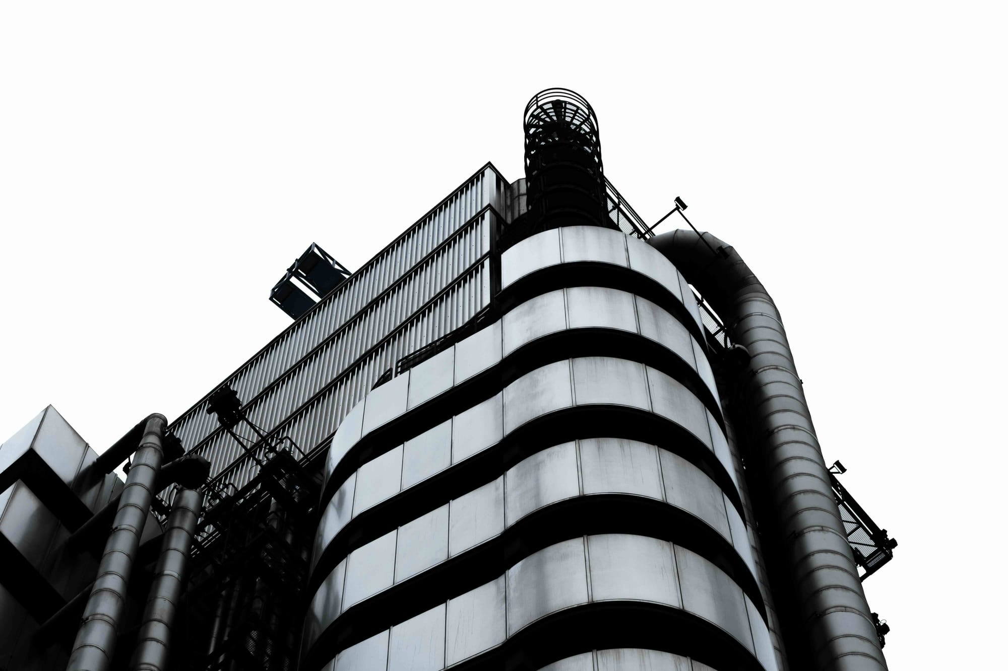 The world famous Lloyds Building in London (Photo by Mike Hindle on Unsplash)