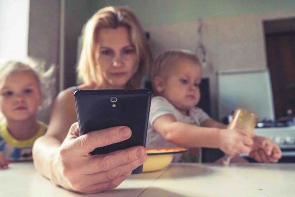 Parents have been urged to pay attention to children, rather than their smartphone (Photo by Vitolda Klein on Unsplash)